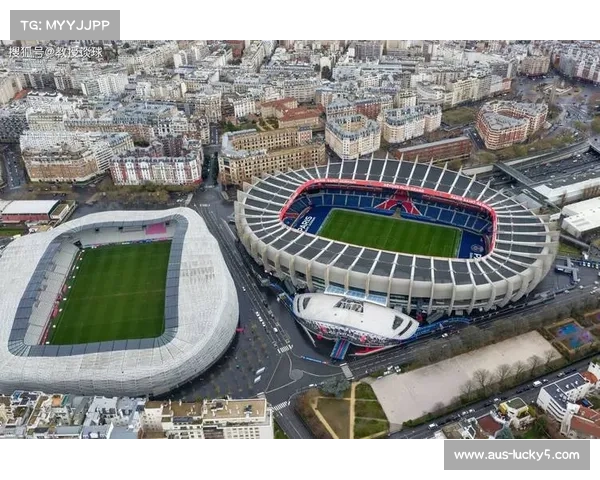 巴黎FC主场与巴黎圣日耳曼球场隔街相望，德比距离创世界之最